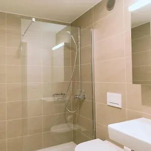 Hitrental Messe , Bazylea Szwajcaria